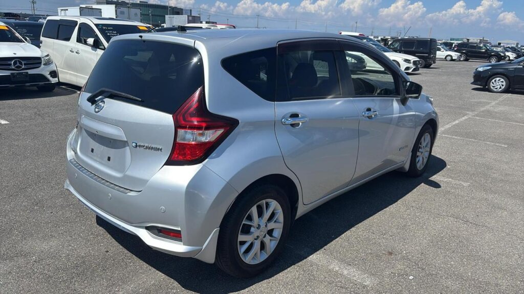 2018 Nissan Note E-Power