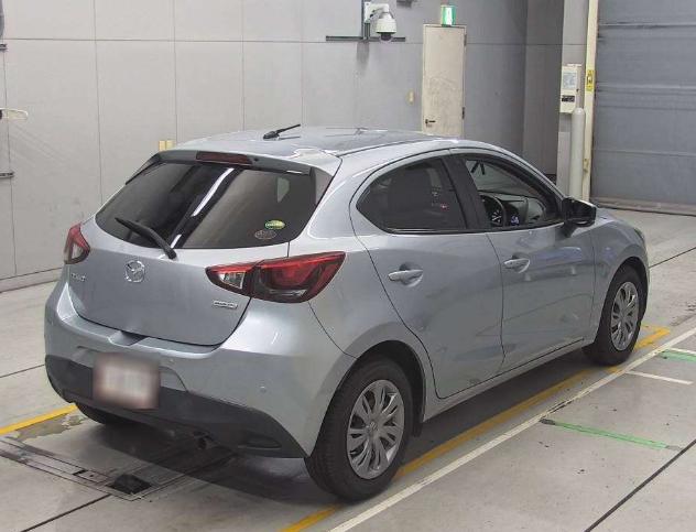 2018 Mazda Demio