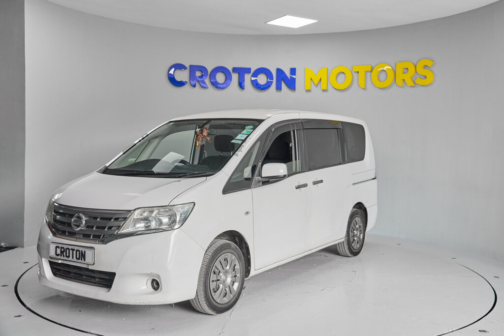 2013 Nissan Serena