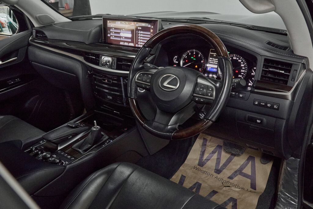 2017 Lexus LX 570