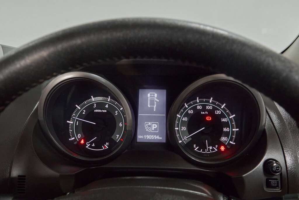 2013 Toyota Prado