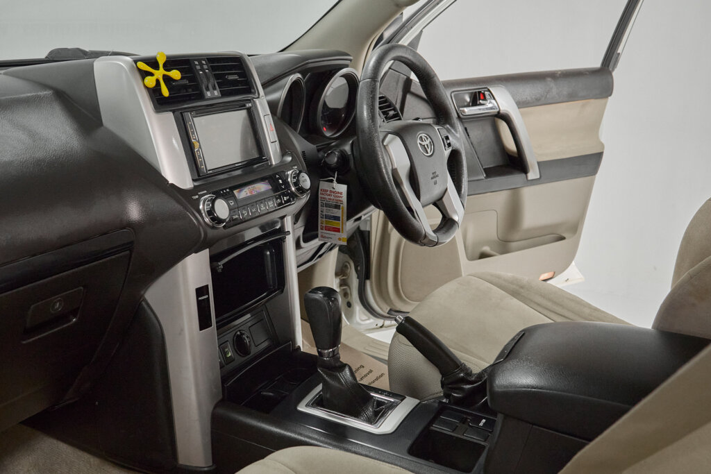2013 Toyota Prado