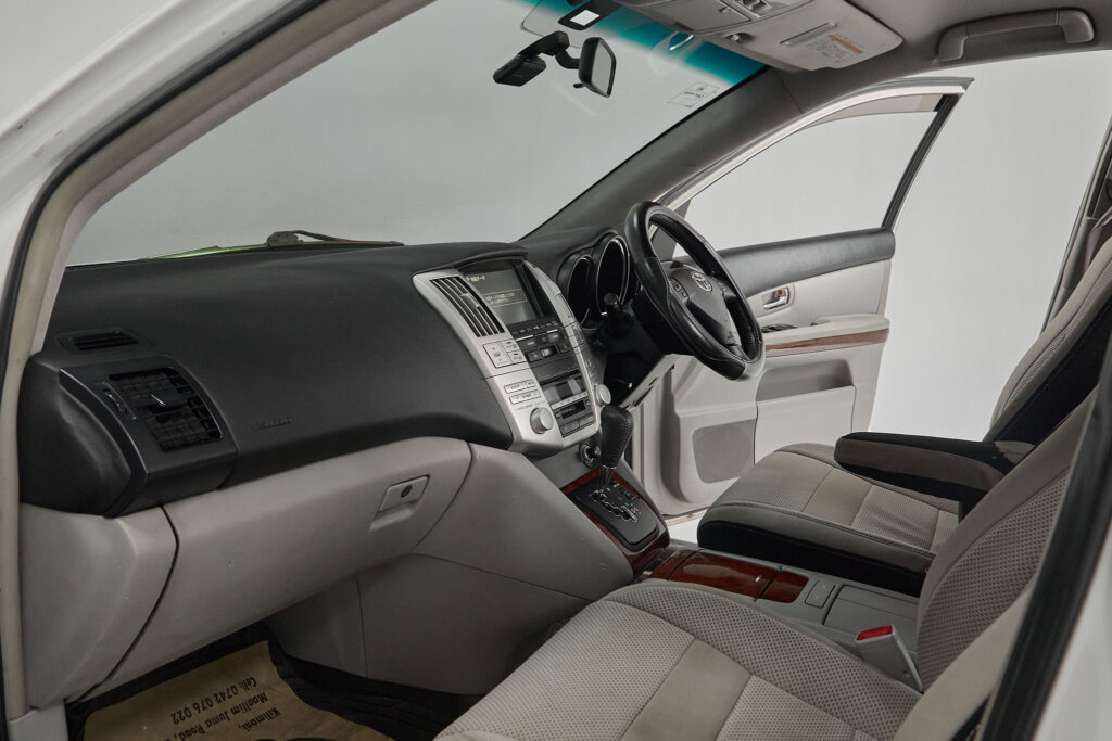 2008 Toyota Harrier