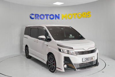 Image of 2017 Toyota Voxy G'S