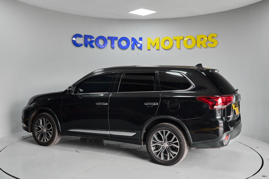 2016 Mitshubishi Outlander