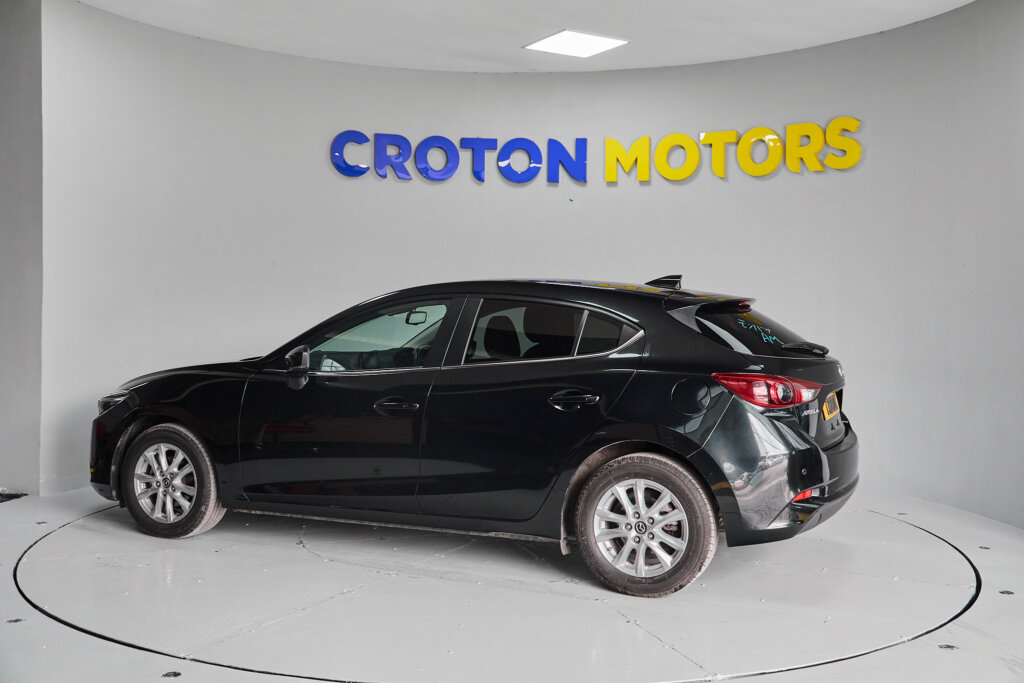 2018 Mazda Axela