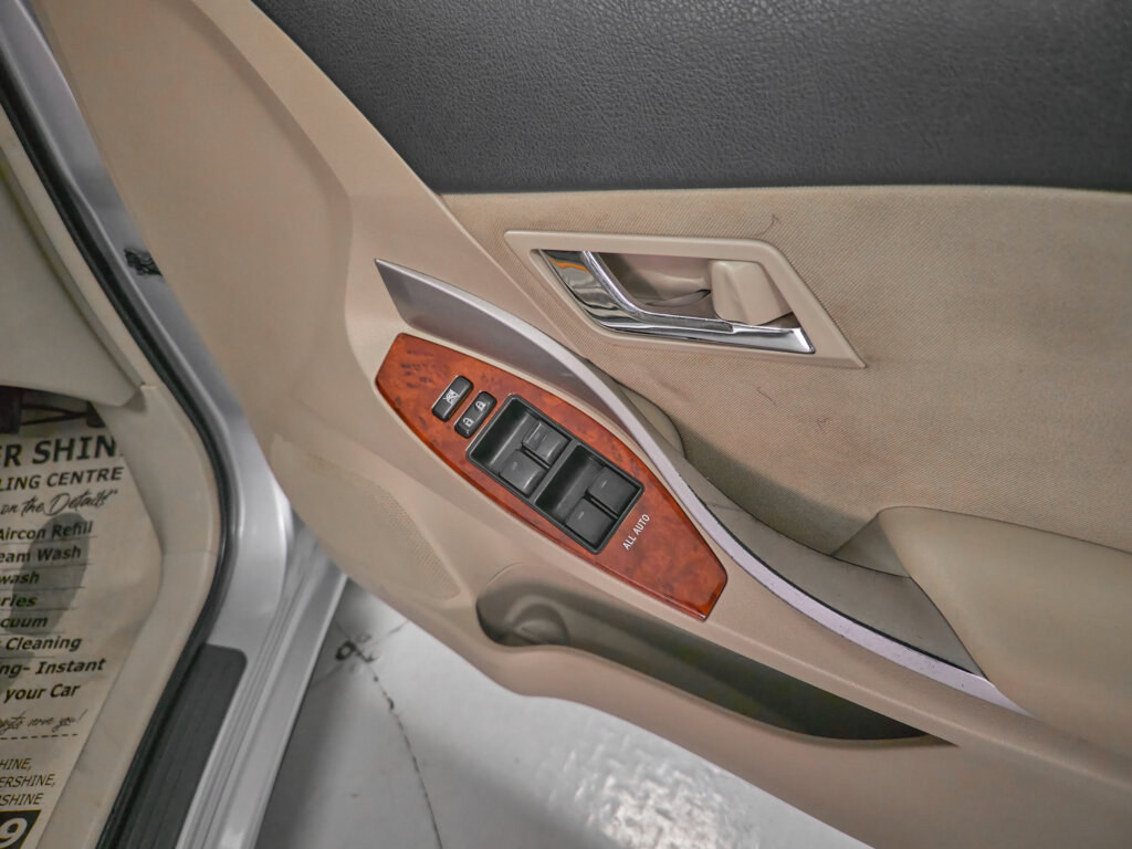 2015 Toyota Premio