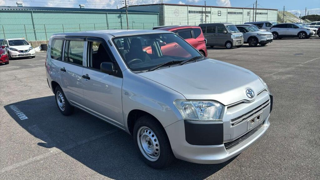 2018 Toyota Probox DX