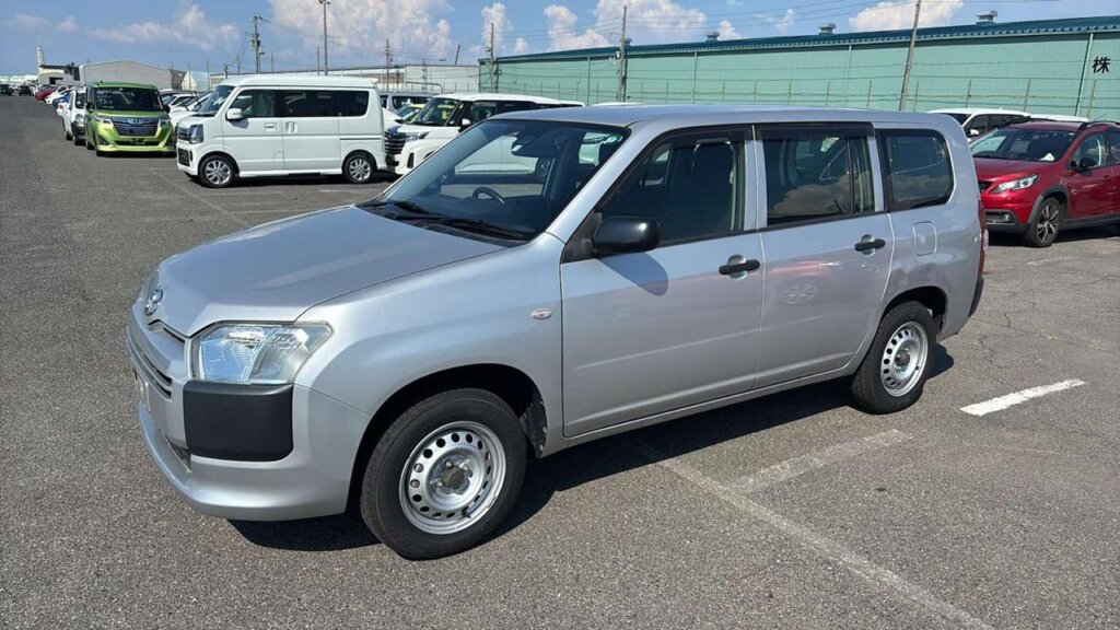 2018 Toyota Probox DX