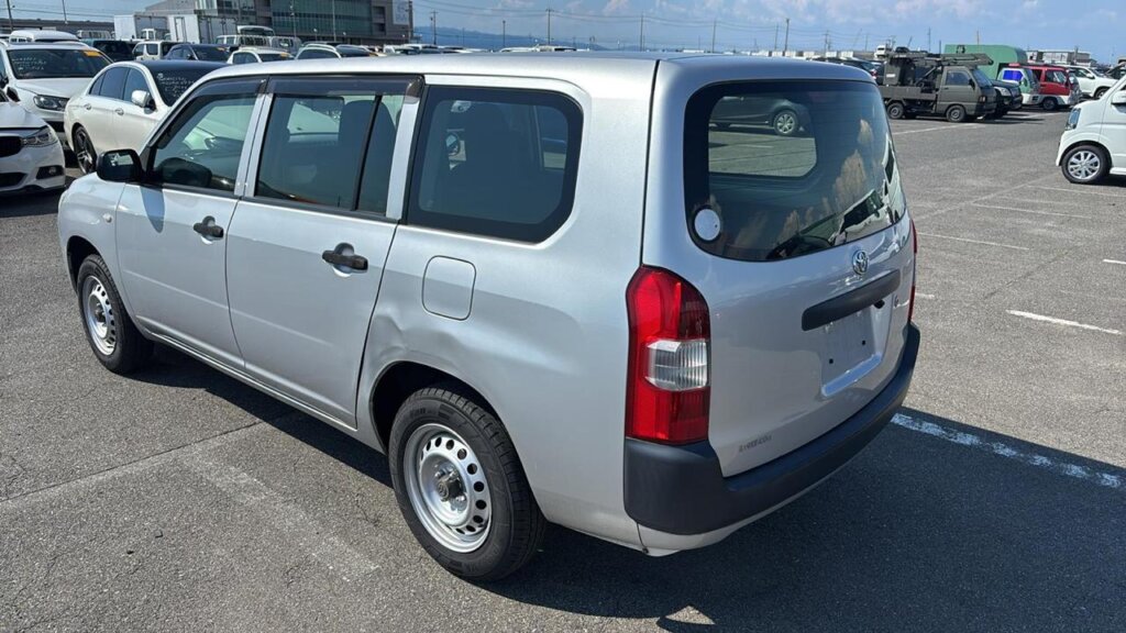 2018 Toyota Probox DX