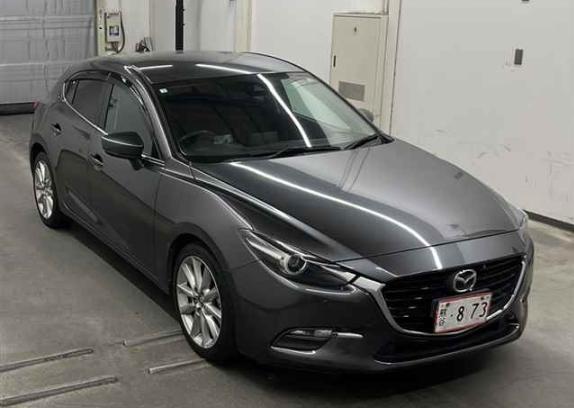 2018 Mazda Axela