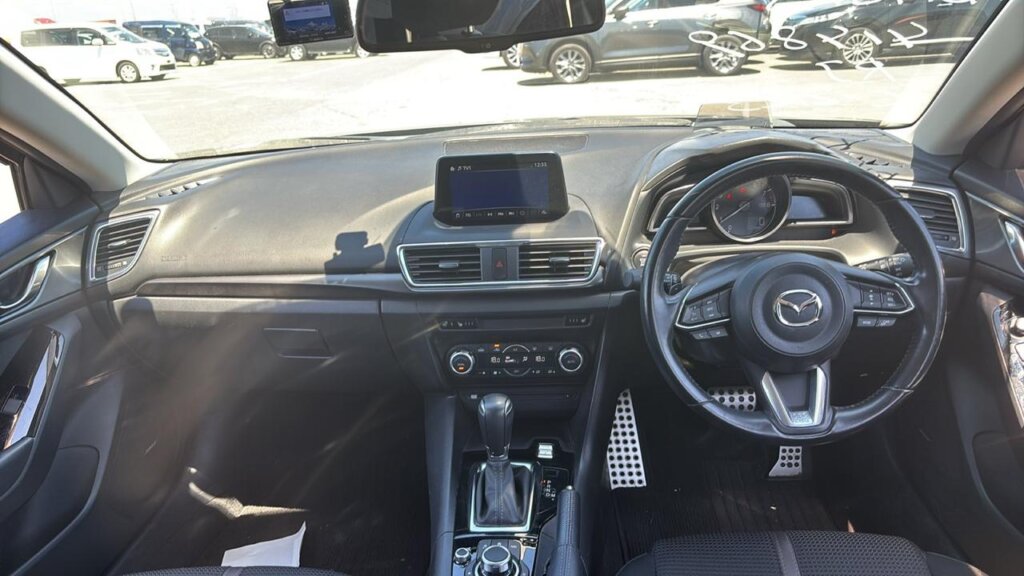 2018 Mazda Axela Sport