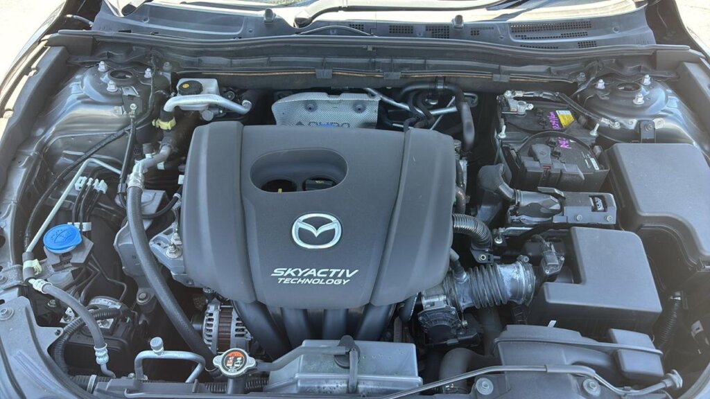 2018 Mazda Axela Sport