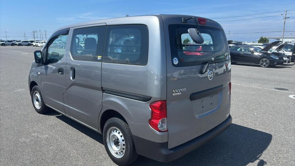 2019 Nissan NV200