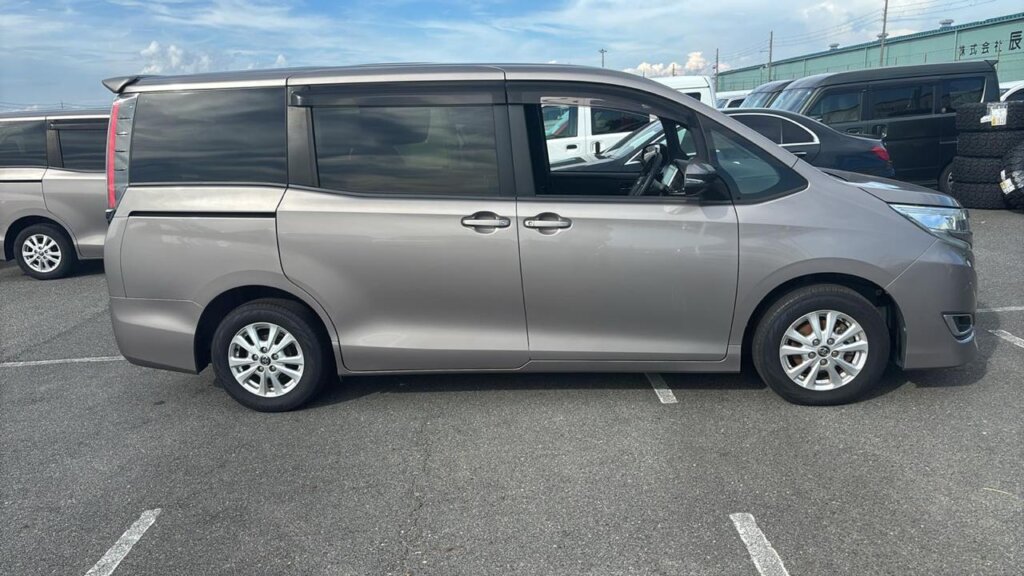 2018 Toyota Noah