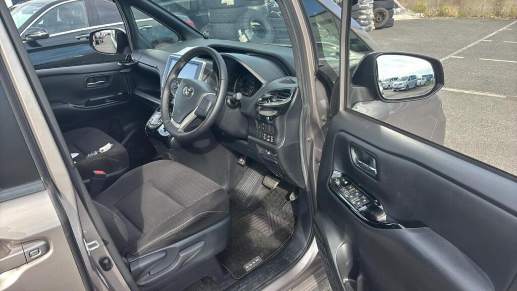 2018 Toyota Noah
