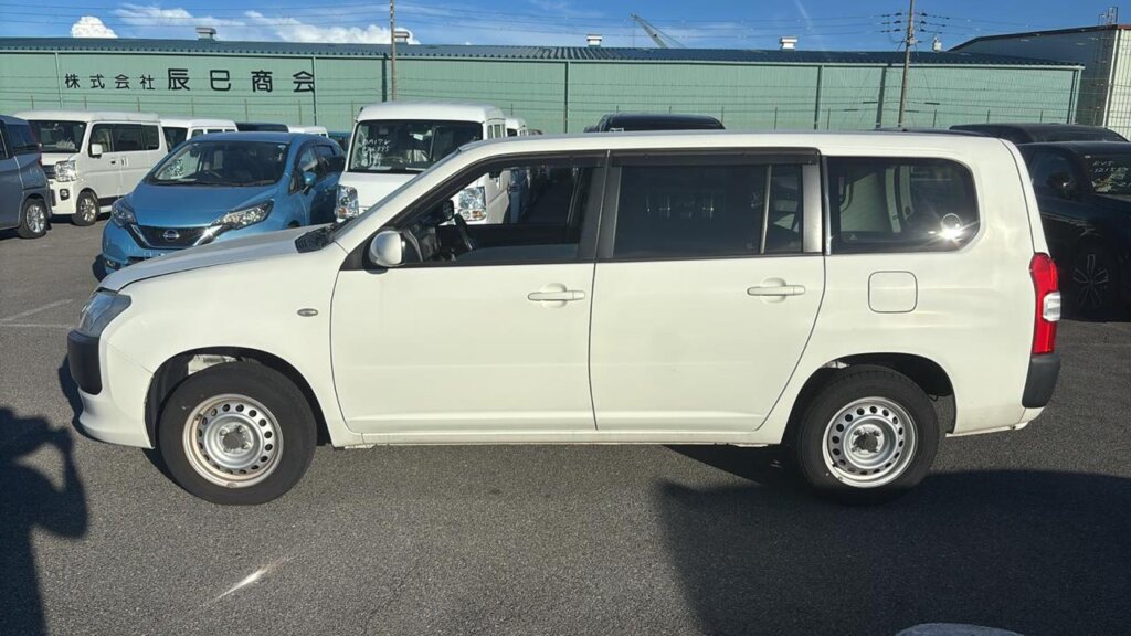 2018 Toyota Probox 4WD