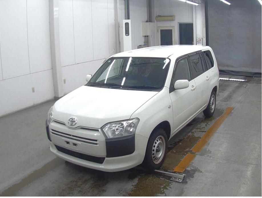 2018 Toyota Probox 4WD