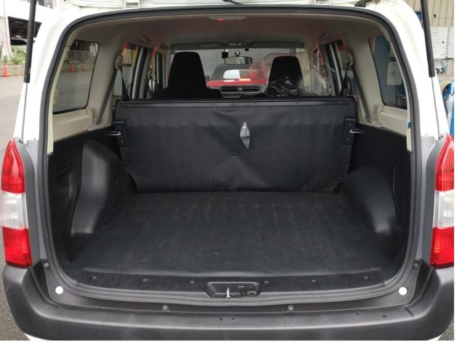 2018 Toyota Probox 4WD