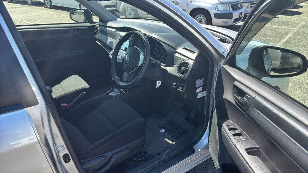 2018 Toyota Corolla Axio