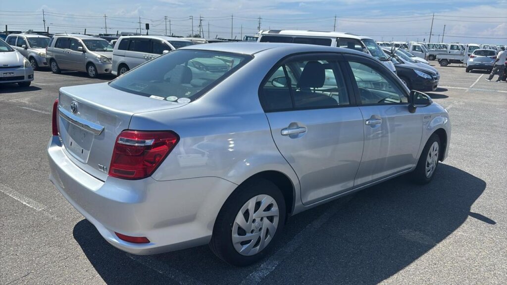 2018 Toyota Corolla Axio