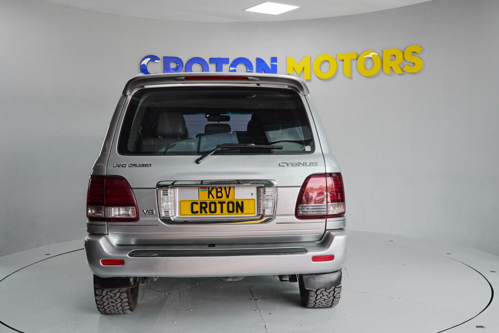2006 Landcruiser 100’Series Cygnus