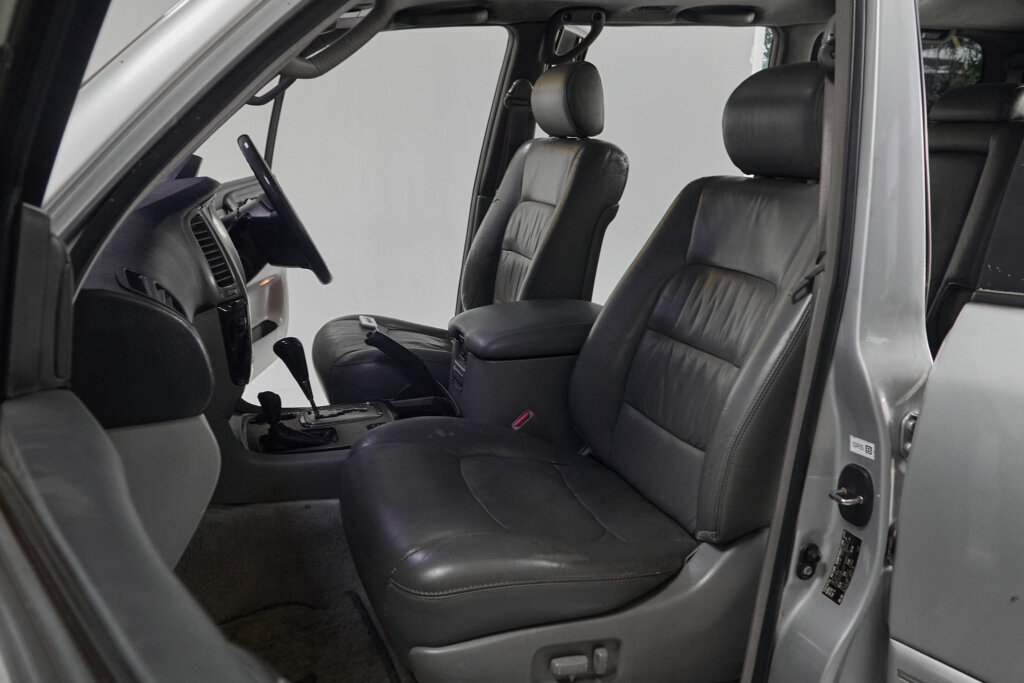 2006 Landcruiser 100’Series Cygnus