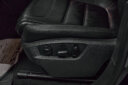 2013 Volkswagen Touareg thumbnail