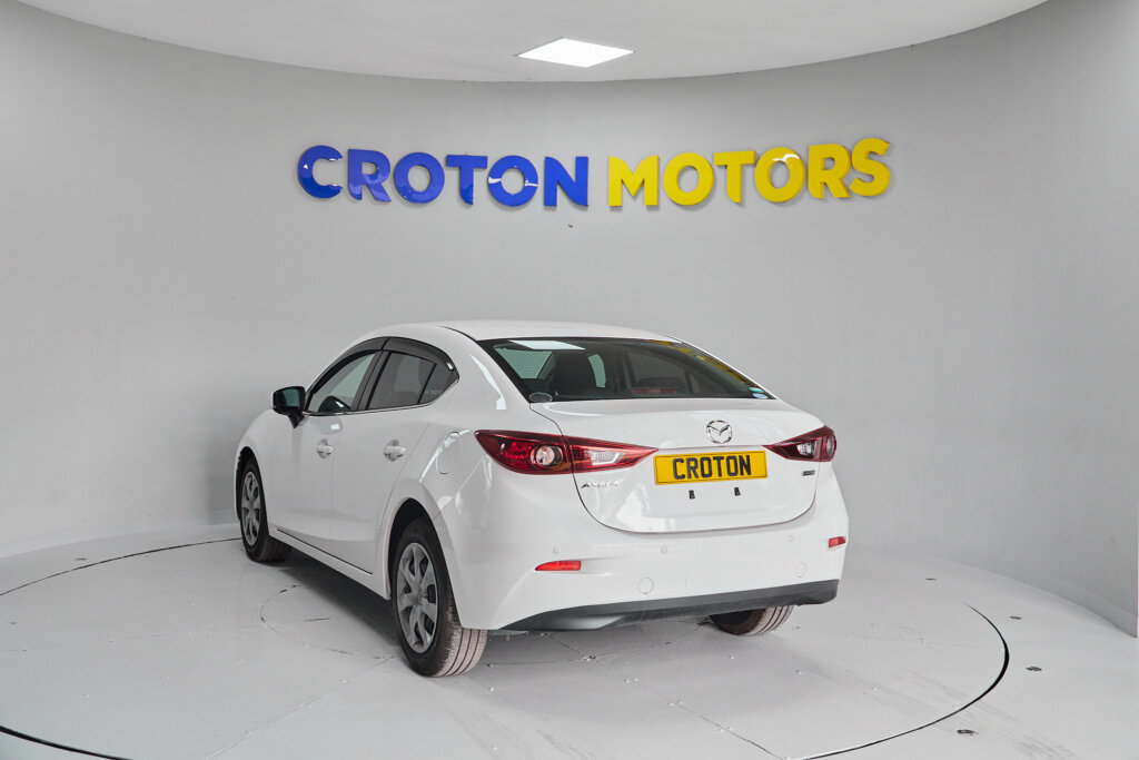 2018 Mazda Axela