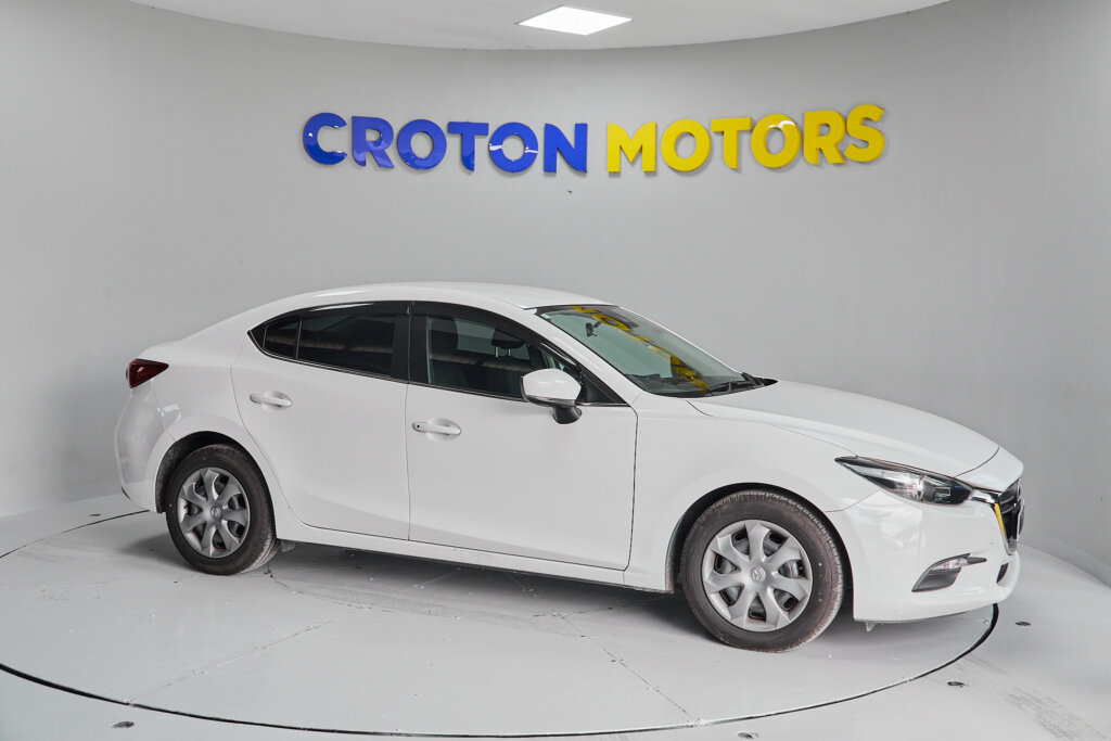 2018 Mazda Axela
