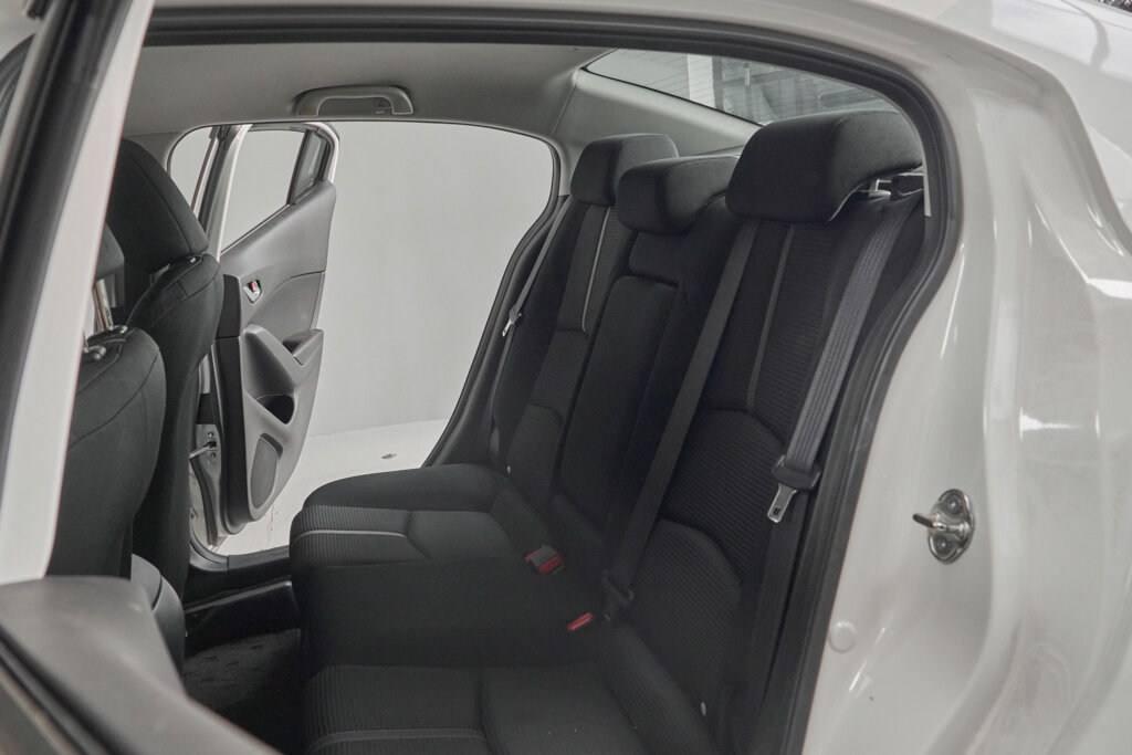 2018 Mazda Axela