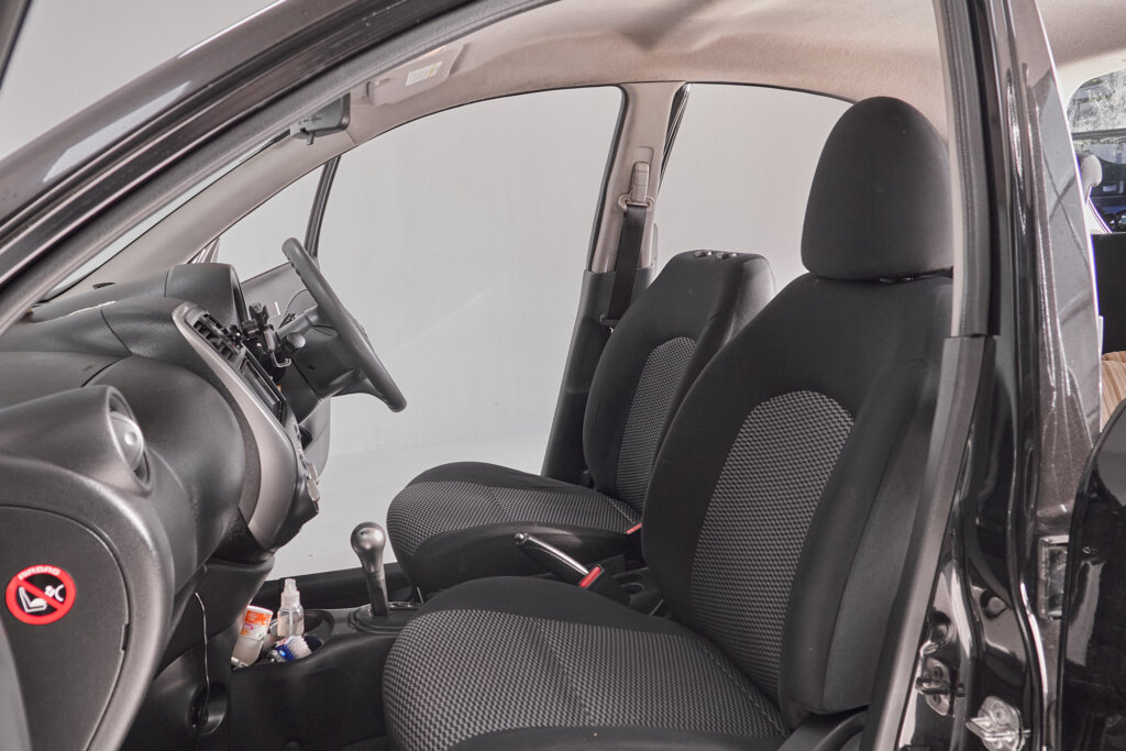 2015 Nissan March