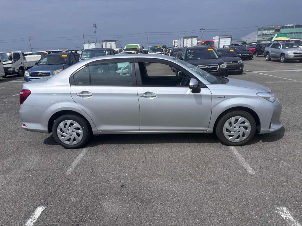 2019 Toyota Axio