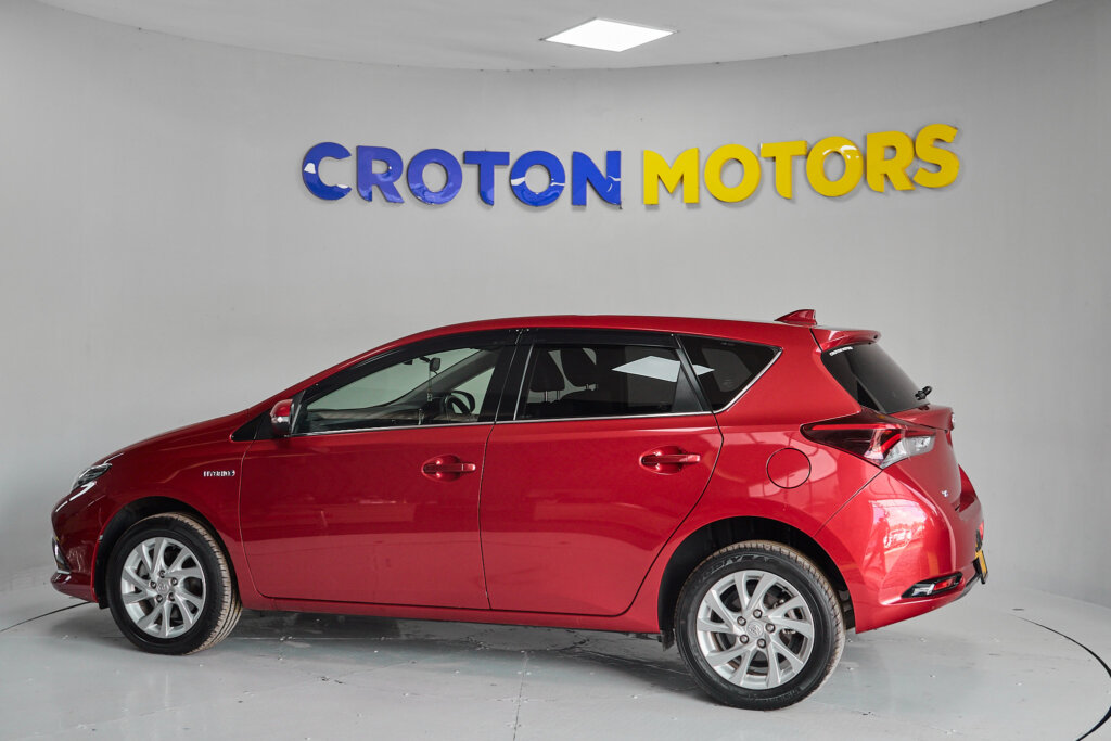 2017 Toyota Auris