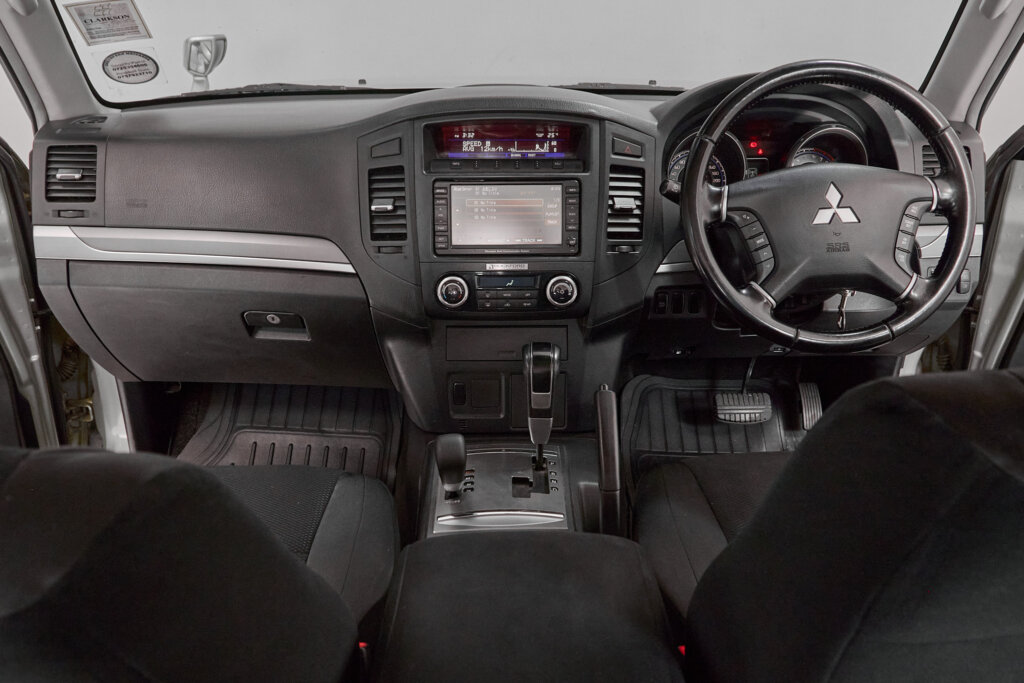 2008 Mitsubishi Pajero