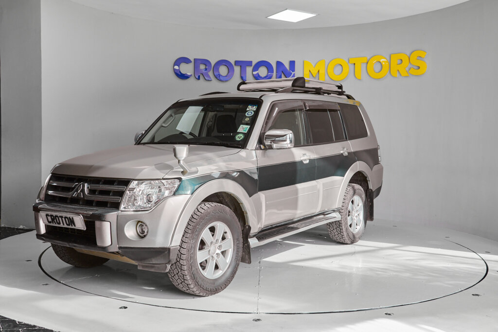 2008 Mitsubishi Pajero