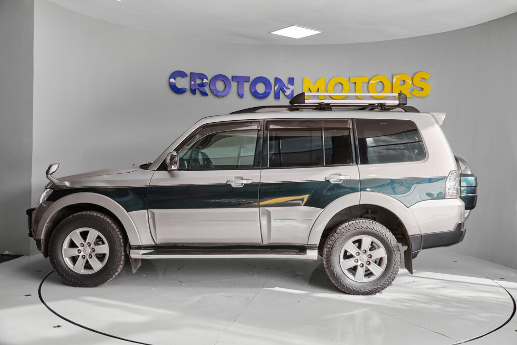 2008 Mitsubishi Pajero
