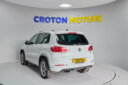2014 Volkswagen Tiguan thumbnail