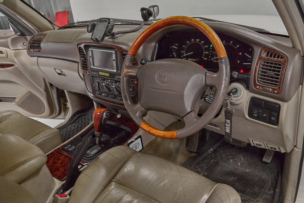 2001 Toyota Landcruiser 100’Series
