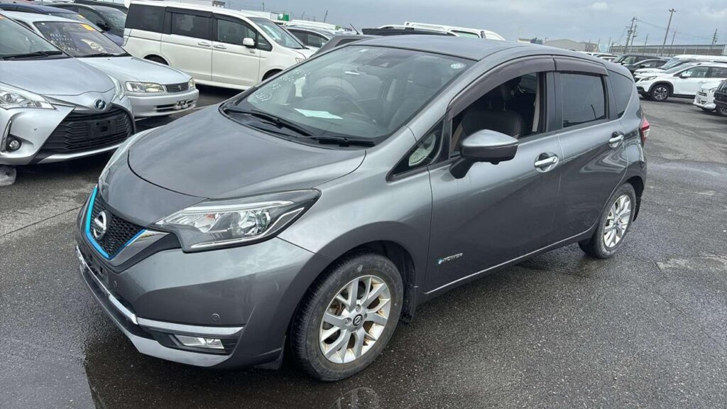 2018 Nissan Note E-Power Medalist