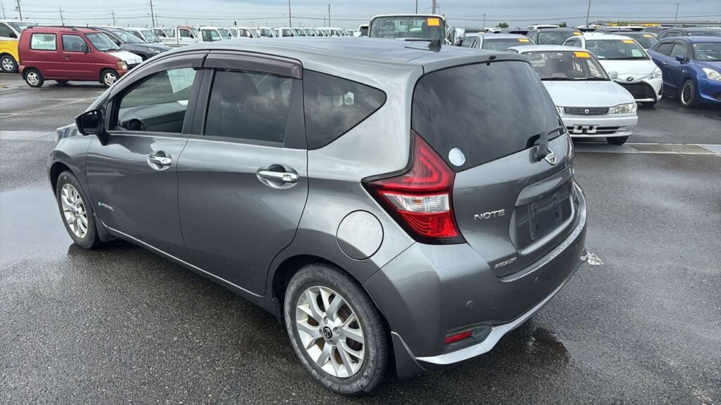 2018 Nissan Note E-Power Medalist