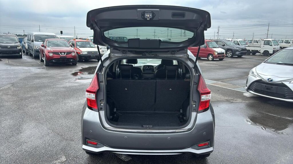 2018 Nissan Note E-Power Medalist