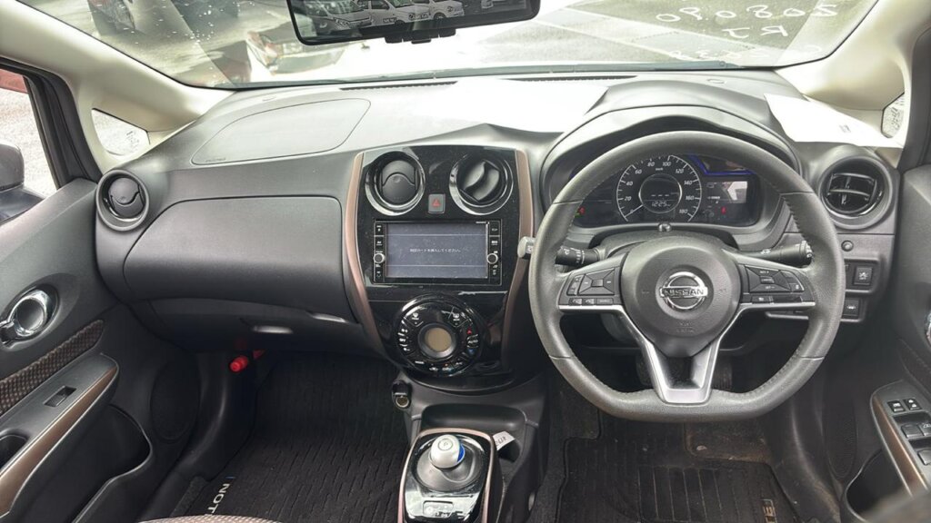 2018 Nissan Note E-Power Medalist