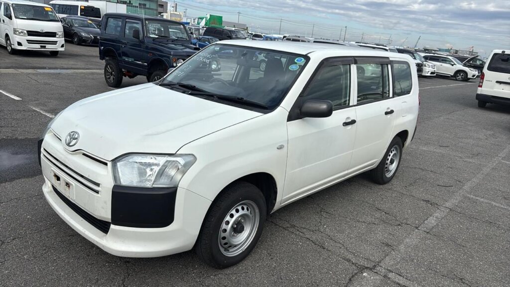 2018 Toyota Probox 4WD