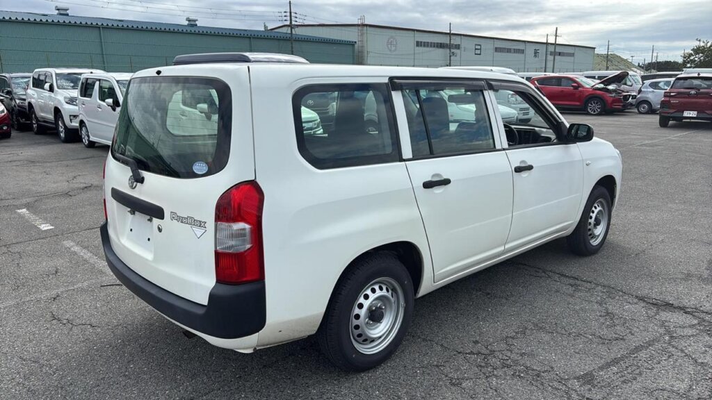 2018 Toyota Probox 4WD
