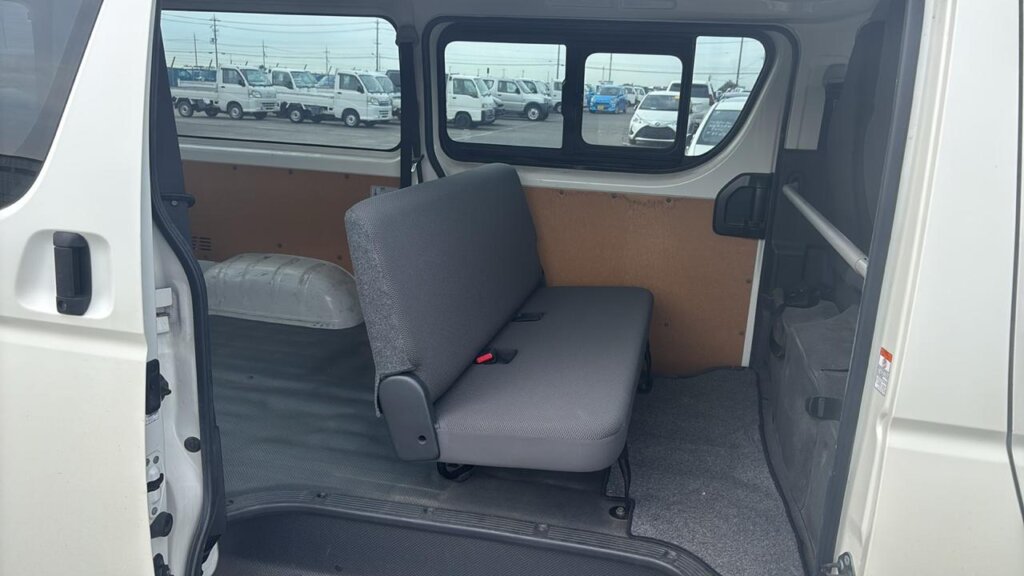 2018 Toyota Hiace Diesel