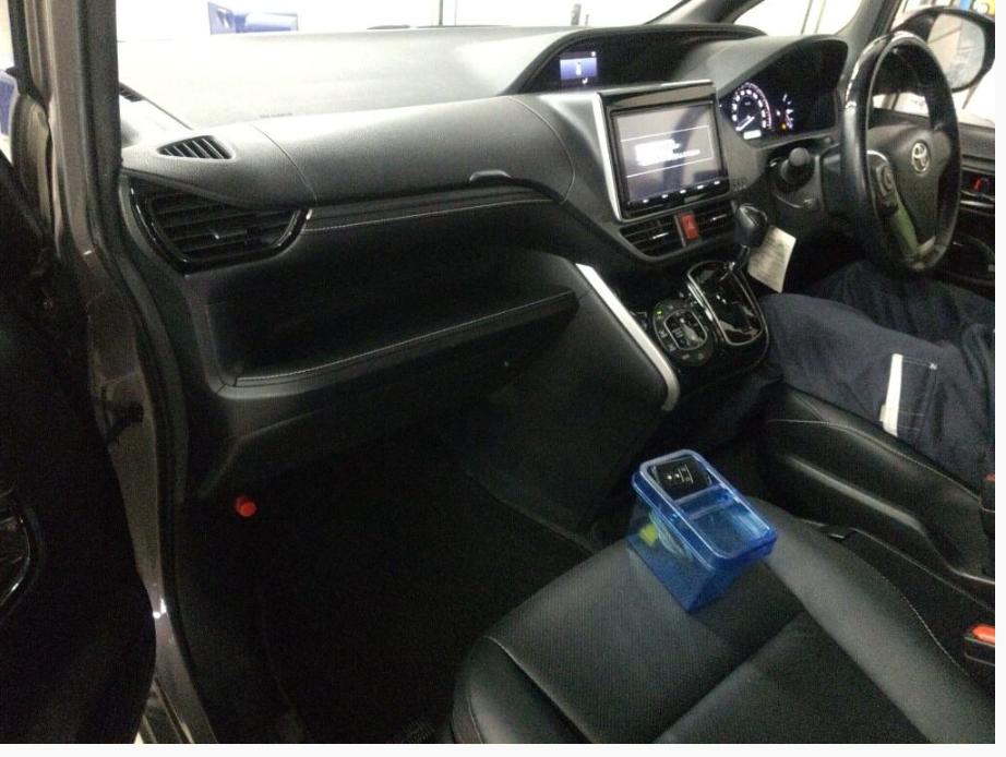 2018 Toyota Esquire GI