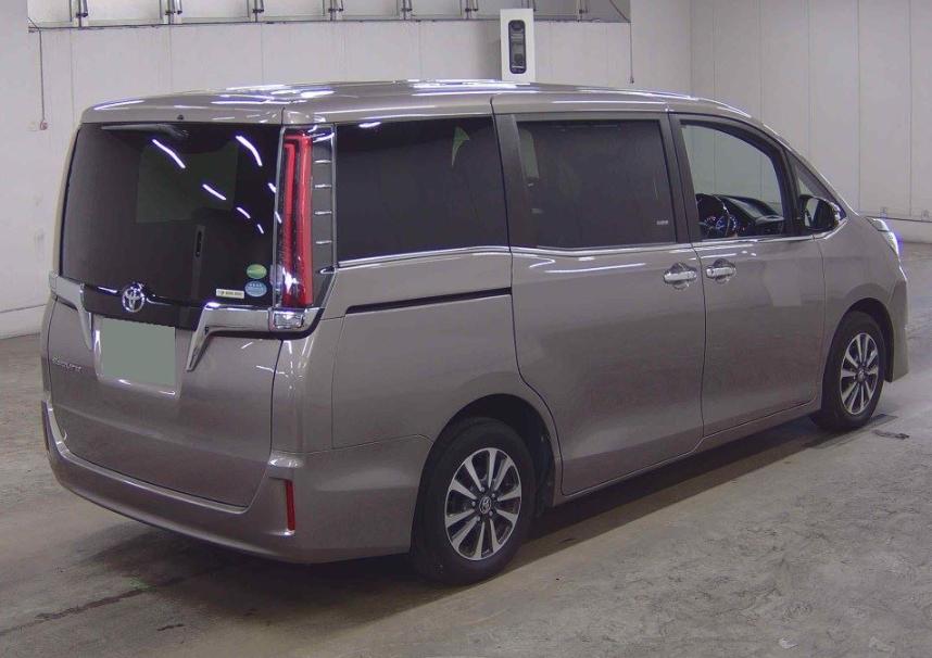2018 Toyota Esquire GI