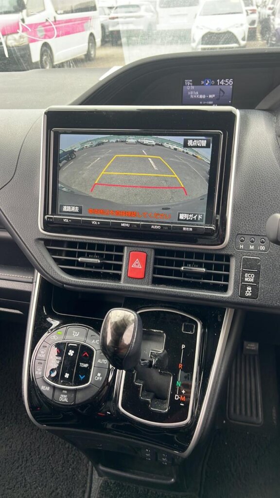 2018 Toyota Esquire GI