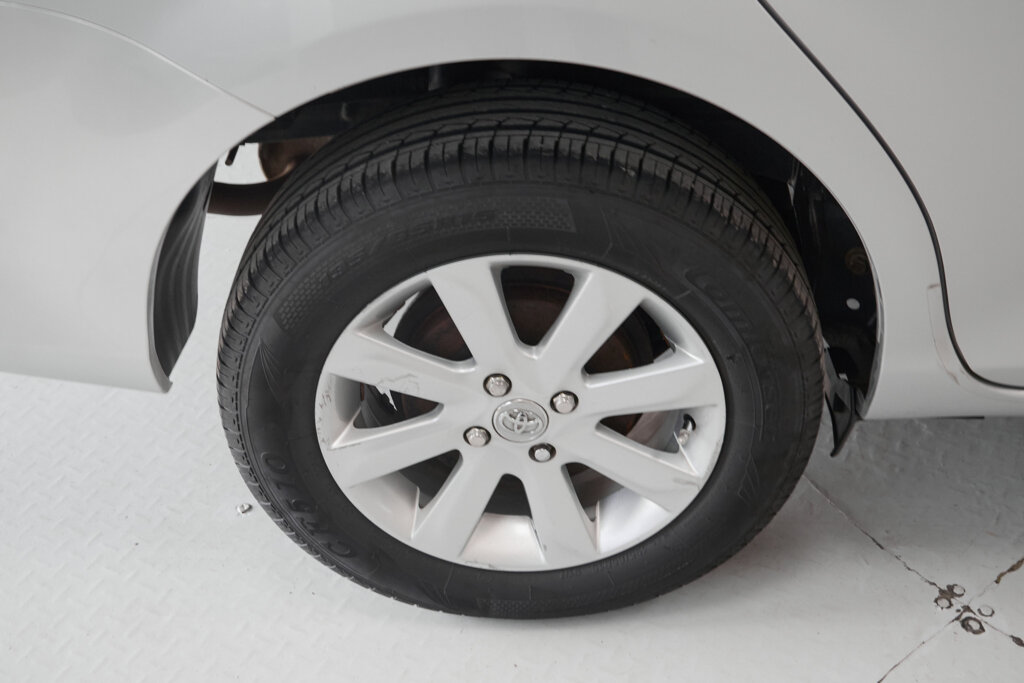 2016 Toyota Fielder